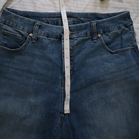 CHICO'S Embellished-Hem Girlfriend Crop Jeans 4 - Picture 10 of 13